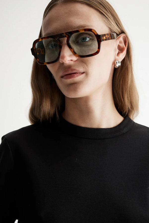 ZOE TEE - BLACK