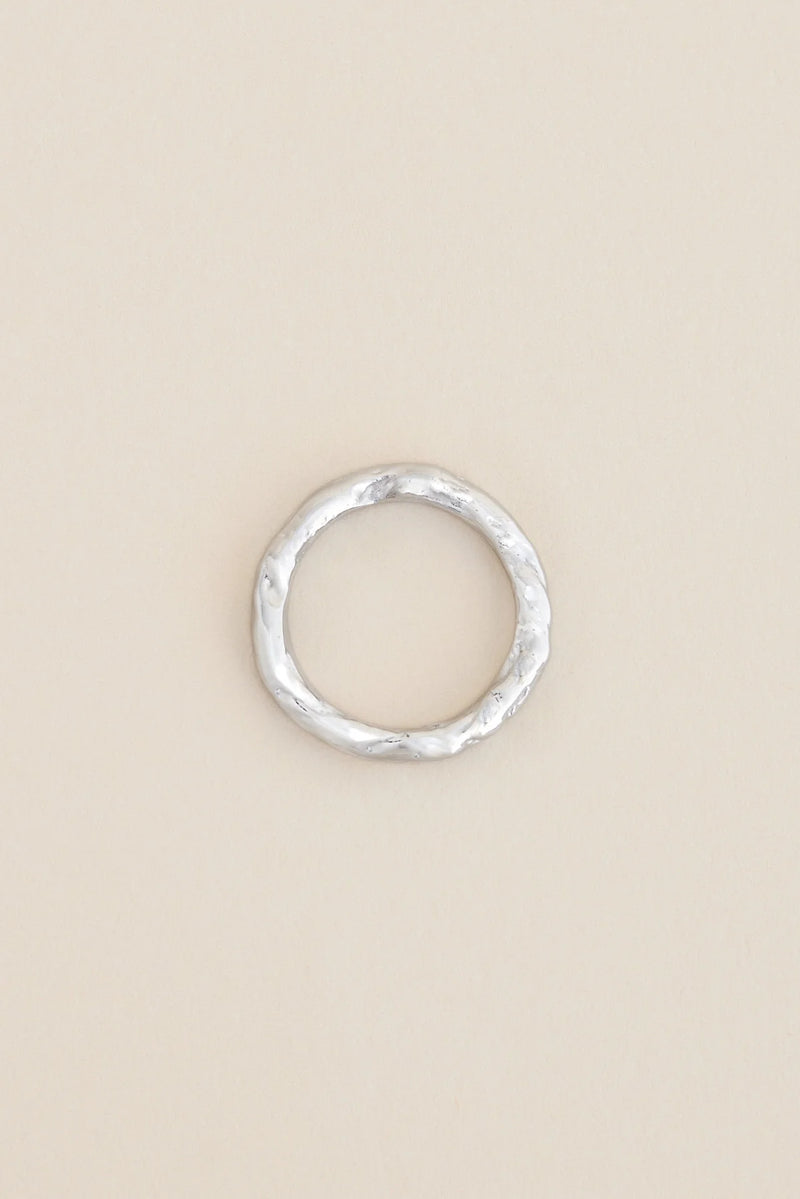 BROADMEADOWS TWIST RING - SILVER