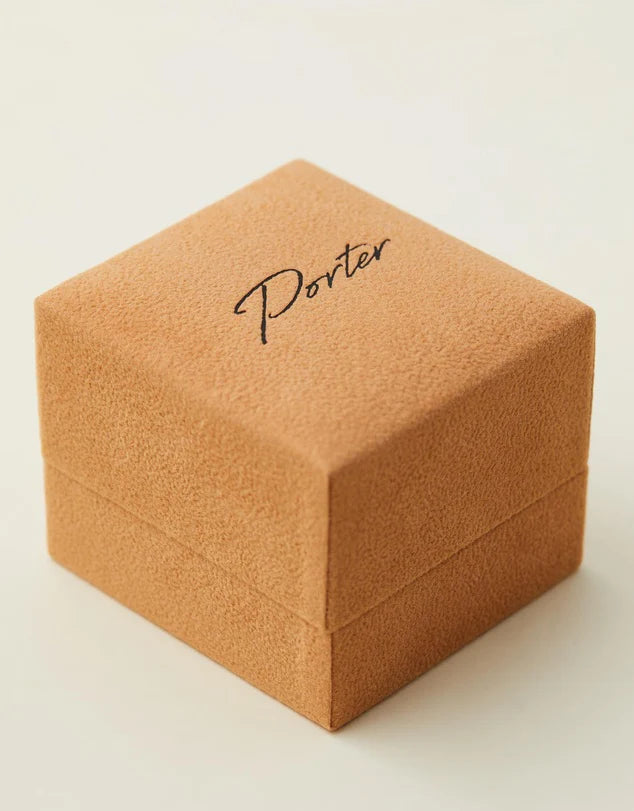 HERITAGE SIGNET RING - WHITE GOLD/CLEAR