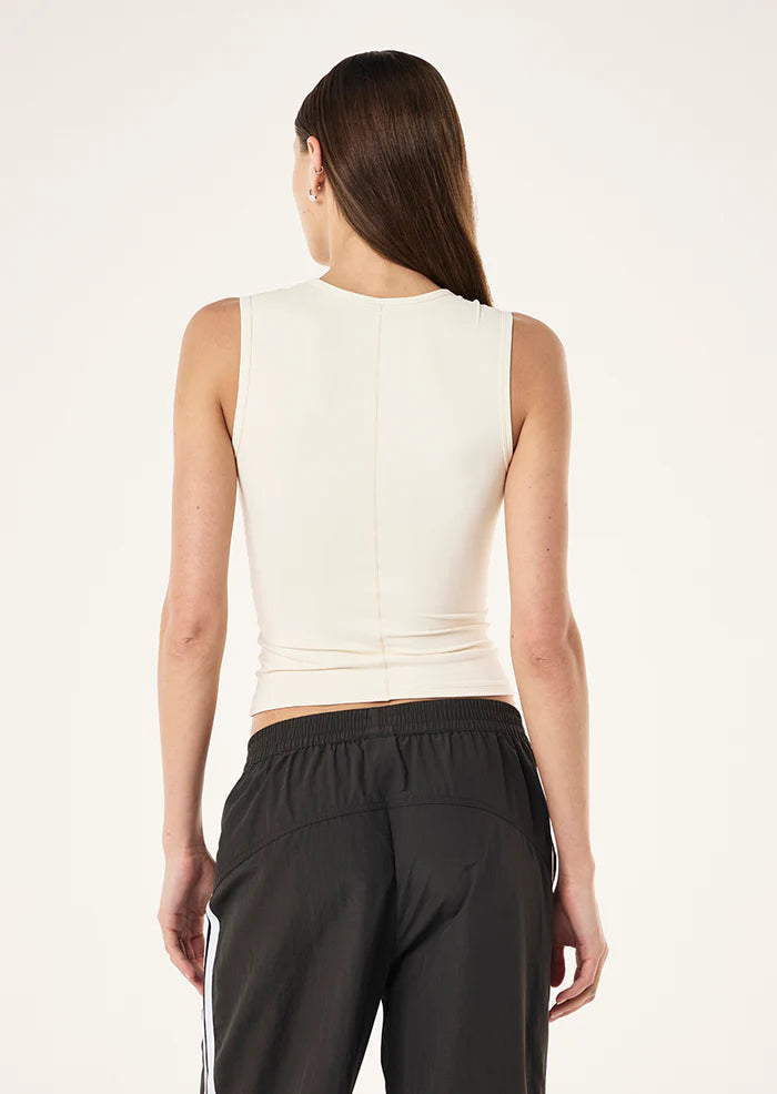 FOUNDATION MUSCLE TANK IN WHISPER WHITE