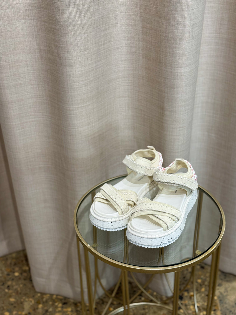 DARRYL SANDAL WHITE
