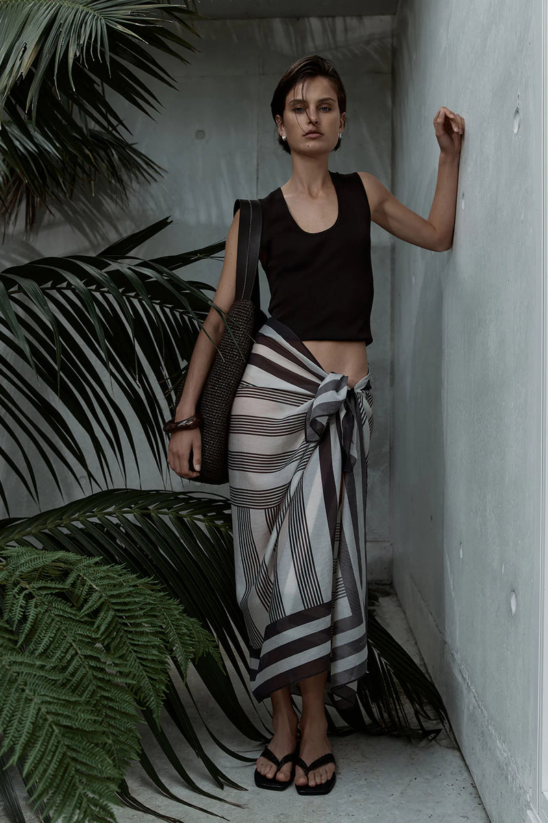 PIERRE SARONG - CHOCOLATE