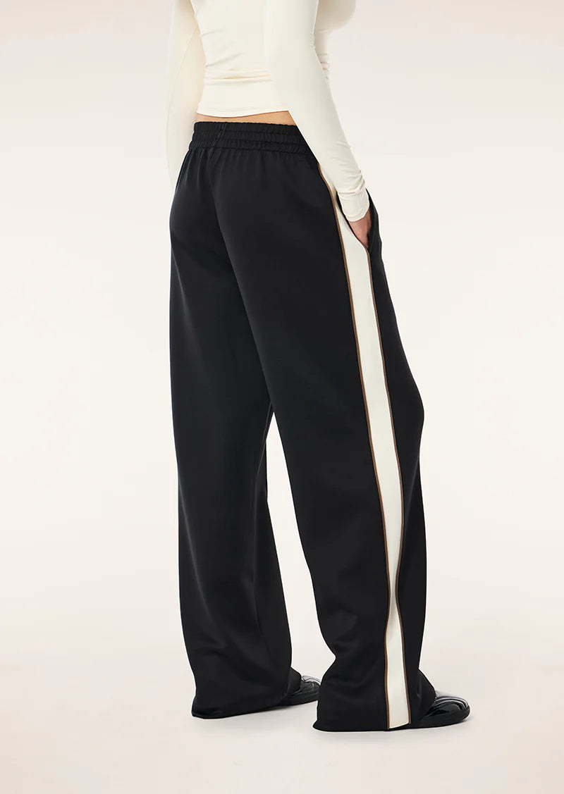 MAN DOWN TRACKPANT - BLACK & WALNUT