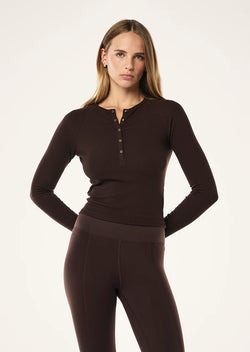 PRIVE RIB LONG SLEEVE TEE - ESPRESSO